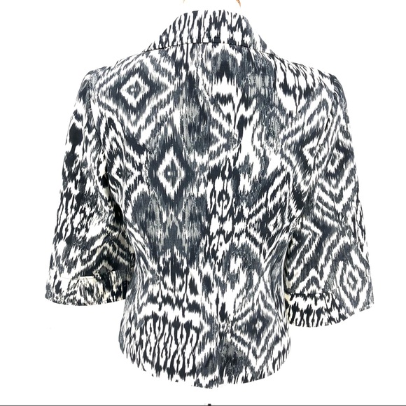 Lafayette 148 New York Black & White Cropped Blazer - Picture 5 of 10